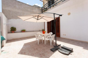  Casa Viga   Тре Фонтане